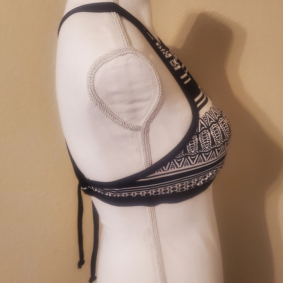 Jag Black Noir High Neck Bra/ Bikini Halter Top Criss-Cross Strap Back S… - Picture 6 of 10